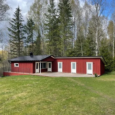 Emakaru Puhkemaja Otepää