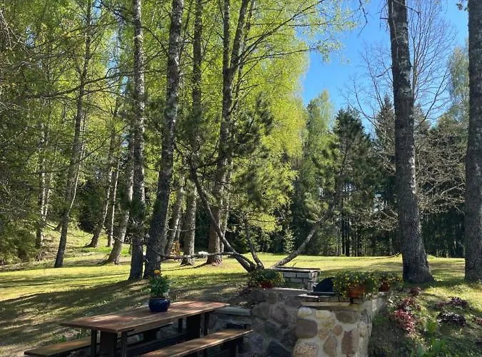 Emakaru Puhkemaja * Otepaa